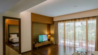 Two Bedroom Suite Garden View - Living Area