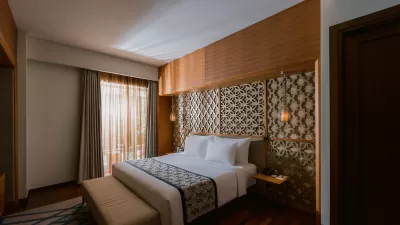 Two Bedroom Suite Garden View - King Bed